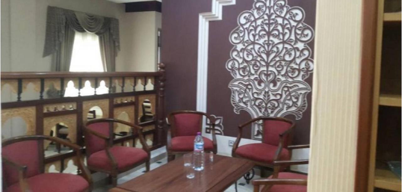 Roza Hotel Bab Ezzouar Esterno foto