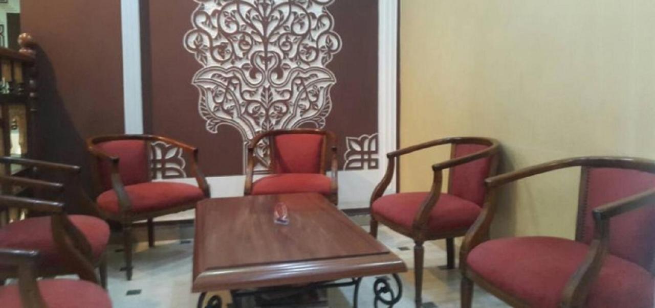 Roza Hotel Bab Ezzouar Esterno foto